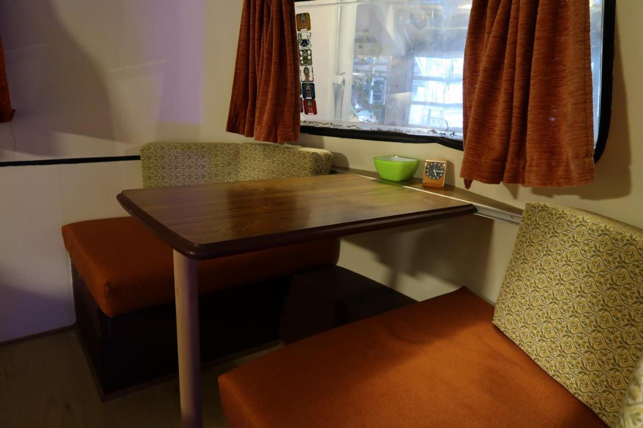 Small Double Room,1225696739:JPEG